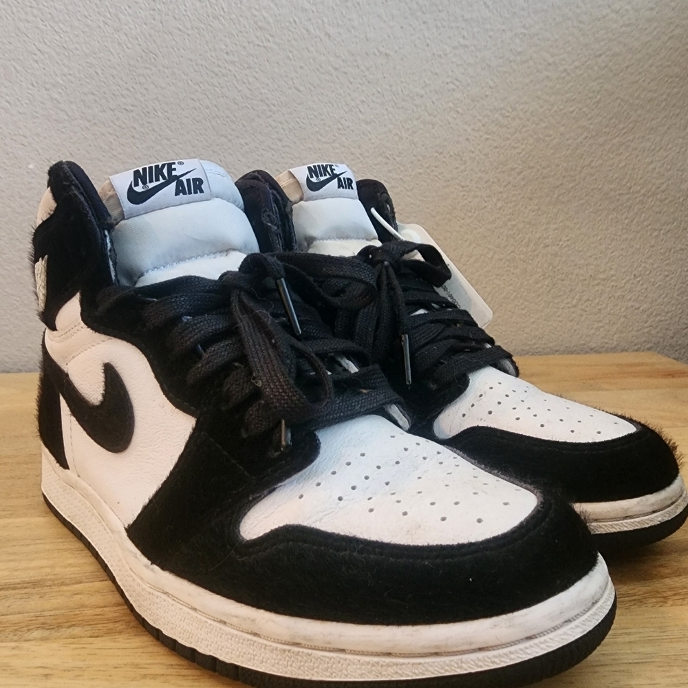 Nike Womens Air Jordan Retro 1 High Twist Shoes CD0461-007 Black White Size 6.5 - Picture 3 of 13